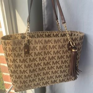 Classic Michael Kors Tote